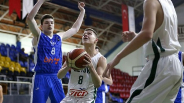 Matas Makauskas and Laurynas Virbalas represented Lithuania in the international basketball tournament in Turkey