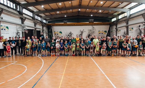 54 komandos ir šimtai emocijų: 2x2 šeimų turnyras sugrįžo į RIO areną